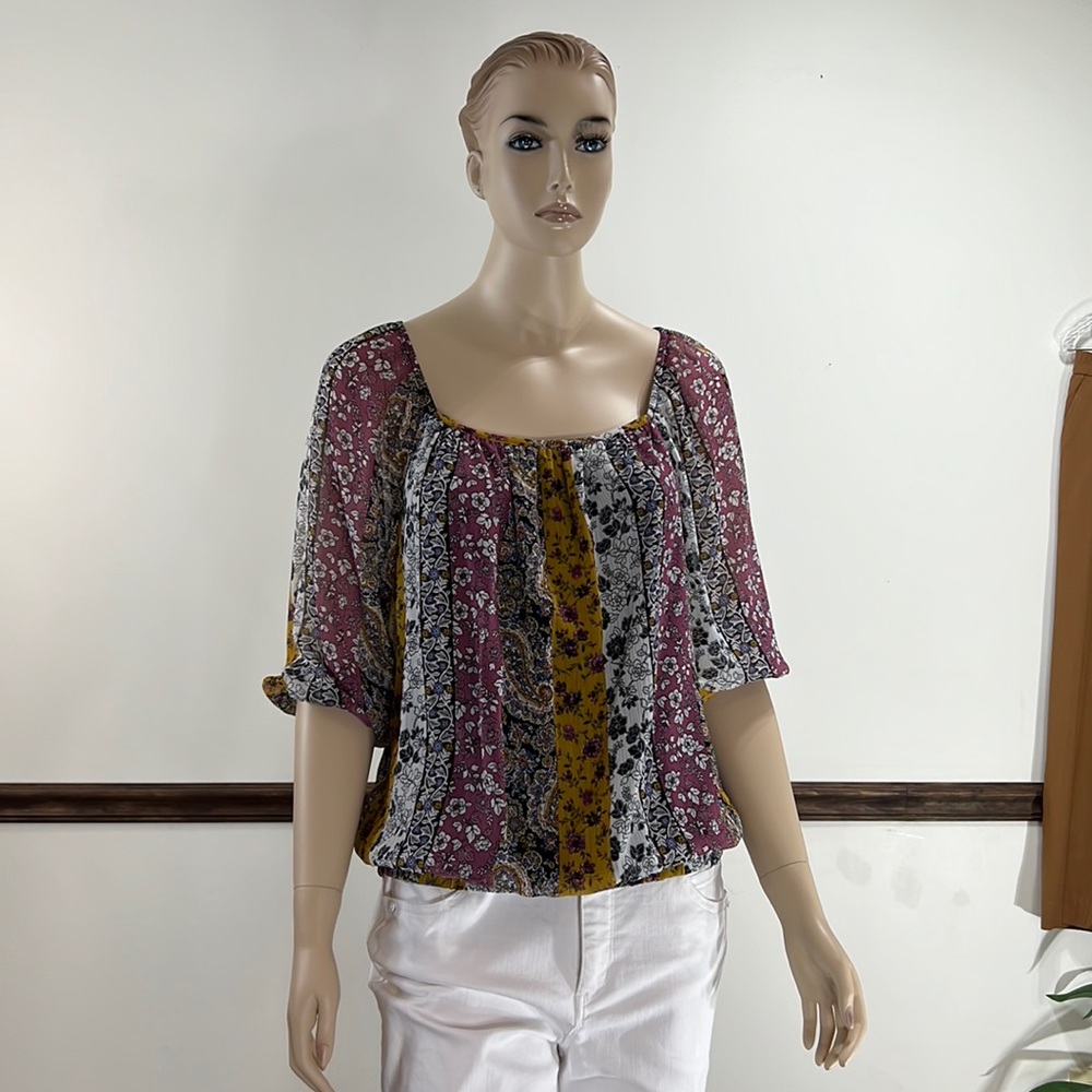 Pullover 3/4 length sleeve top by AGB